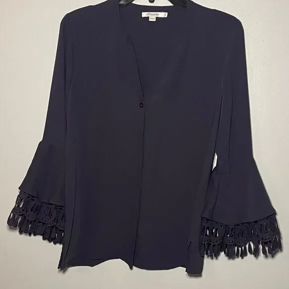 Chico's Blouse with Lace Trim Sleeves - Picture 1 of 3